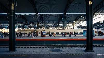 小型車站旅客站房機房應(yīng)該選什么滅火設(shè)備？