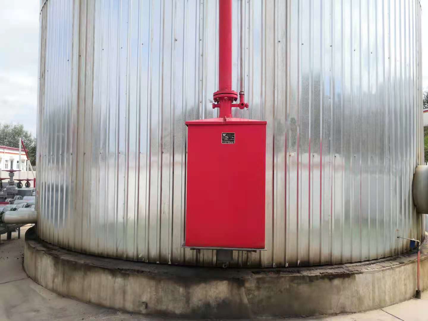 原油儲(chǔ)罐環(huán)境惡劣的地方可以用煙霧滅火系統(tǒng)嗎